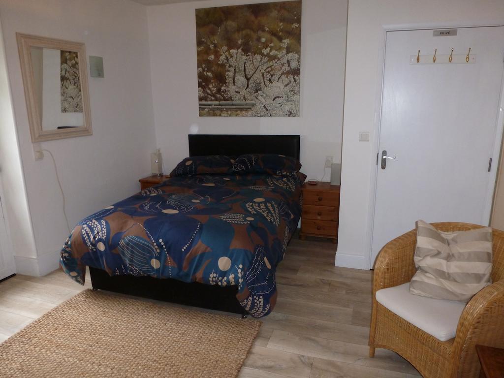 Mon Plaisir - Chambres D'Hotes Вильфранш-де-Руэрг Номер фото