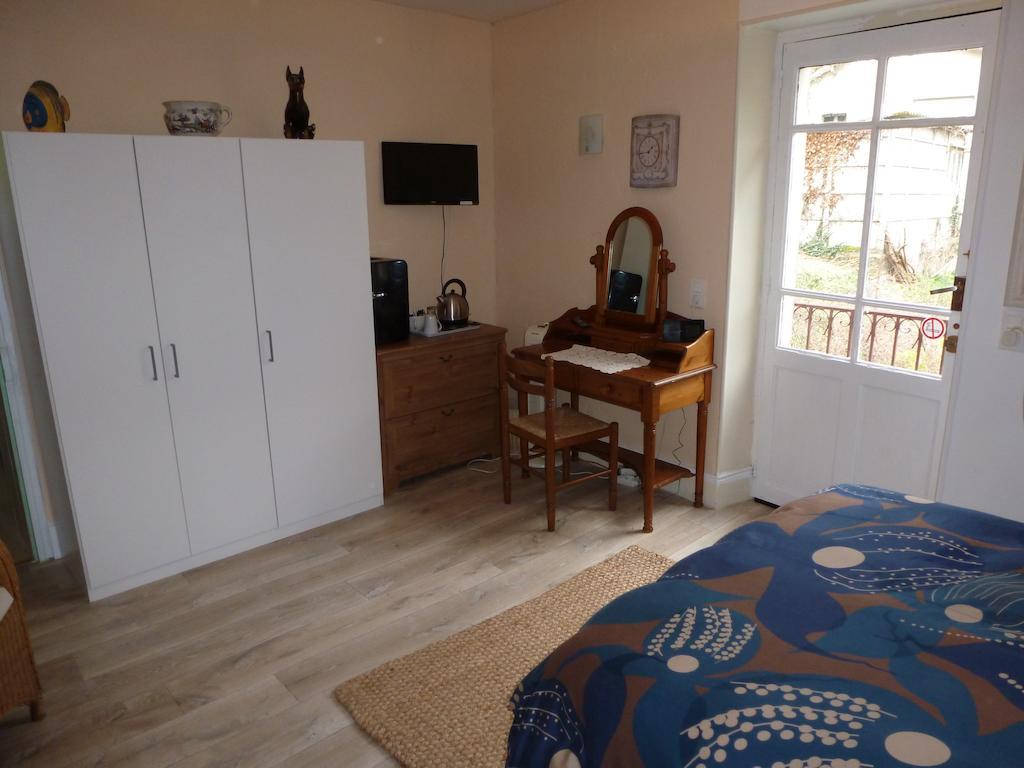 Mon Plaisir - Chambres D'Hotes Вильфранш-де-Руэрг Номер фото